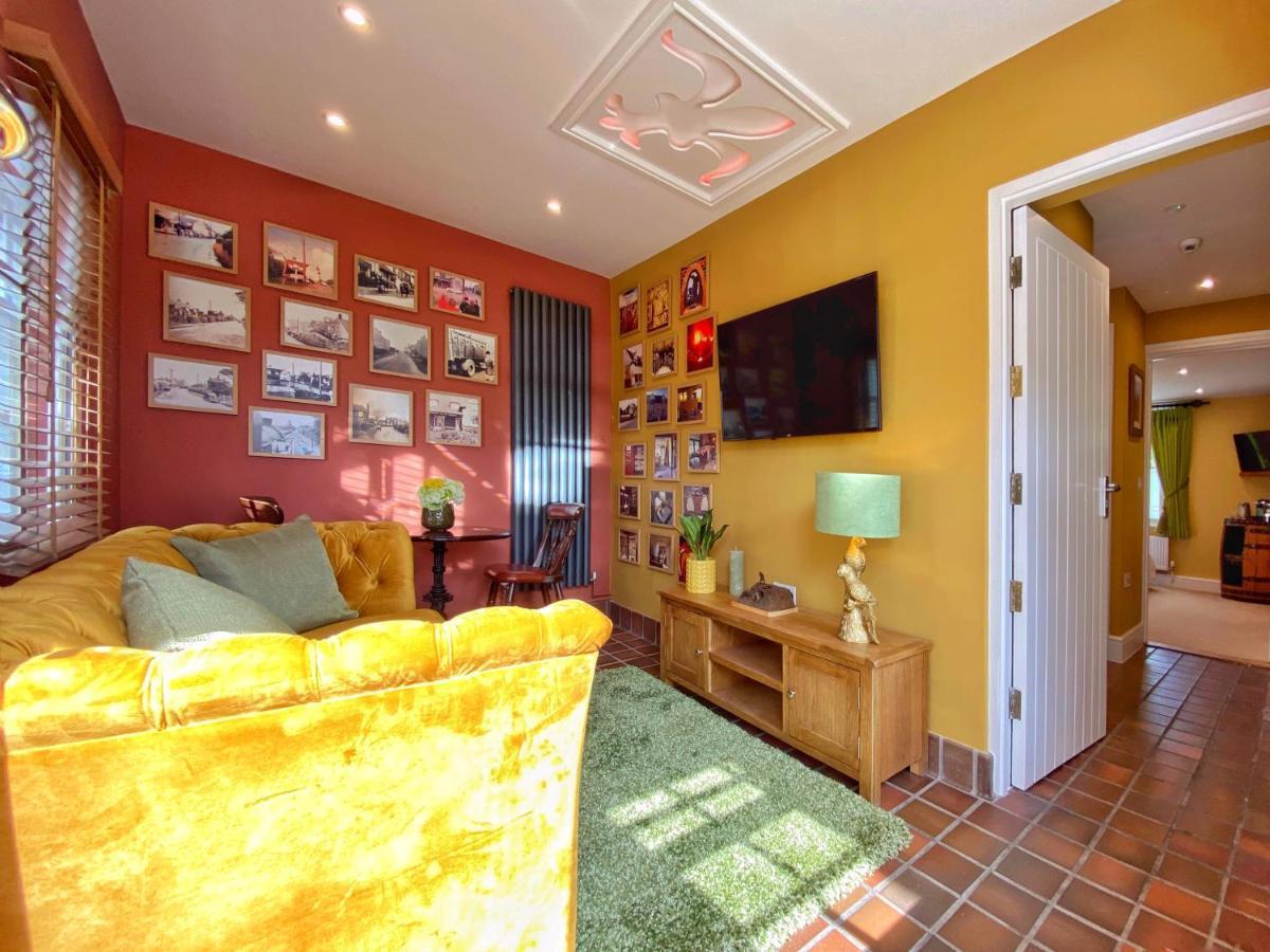 Hambrook House Canterbury - New Luxury Guest House With Espa Spa Complex Екстериор снимка