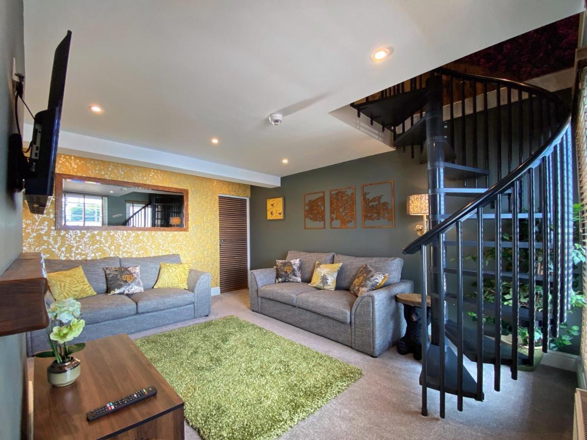 Hambrook House Canterbury - New Luxury Guest House With Espa Spa Complex Екстериор снимка