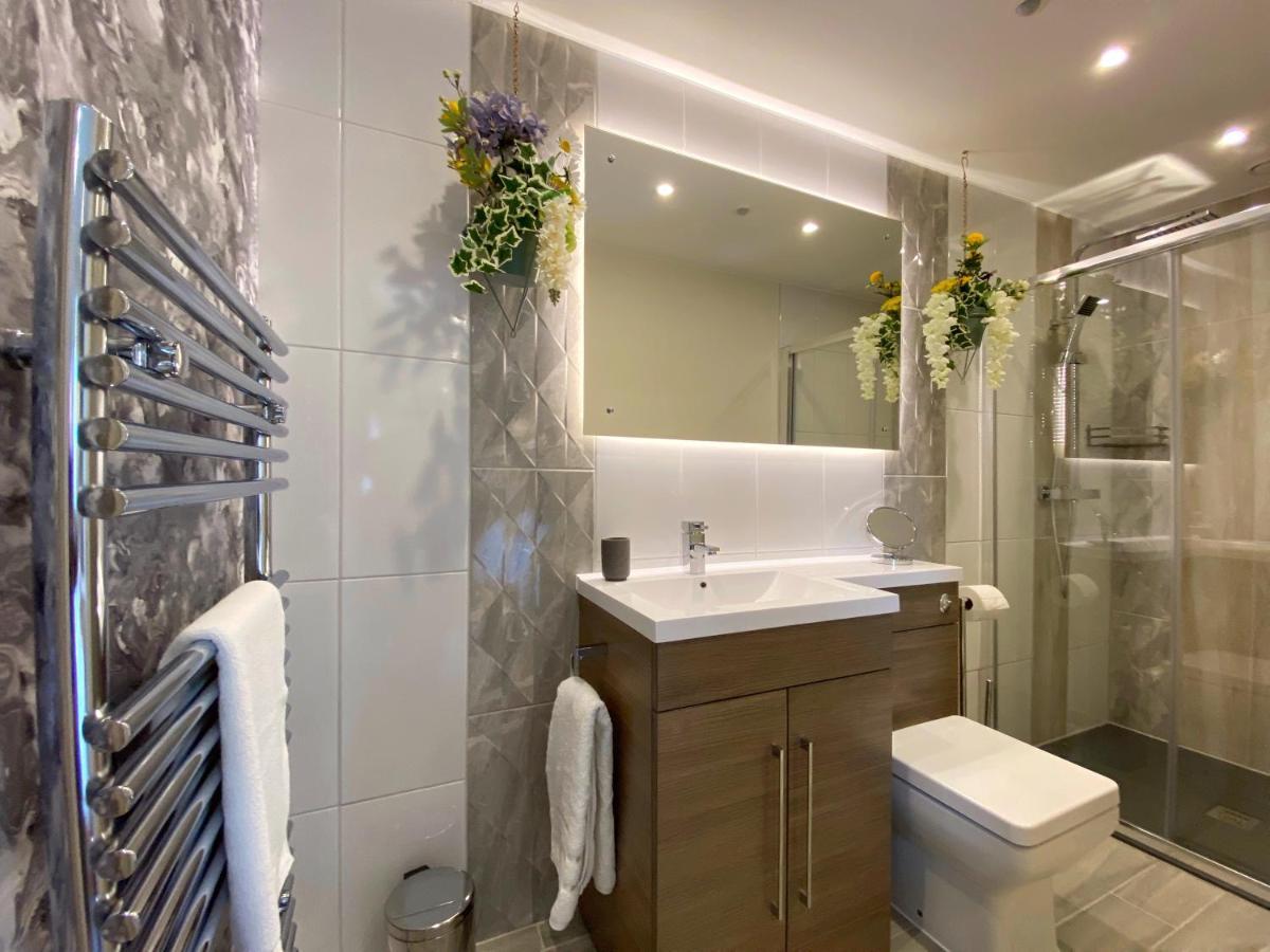 Hambrook House Canterbury - New Luxury Guest House With Espa Spa Complex Екстериор снимка