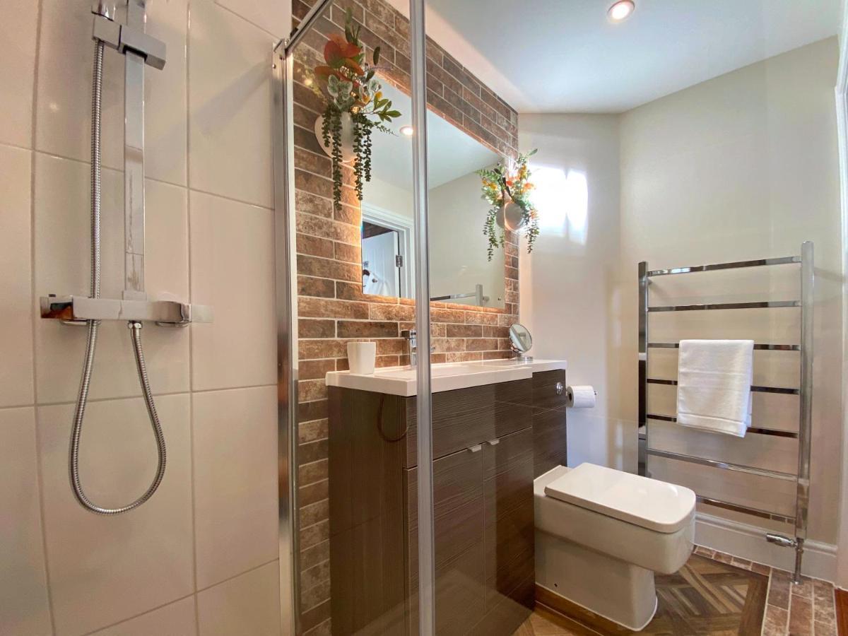 Hambrook House Canterbury - New Luxury Guest House With Espa Spa Complex Екстериор снимка