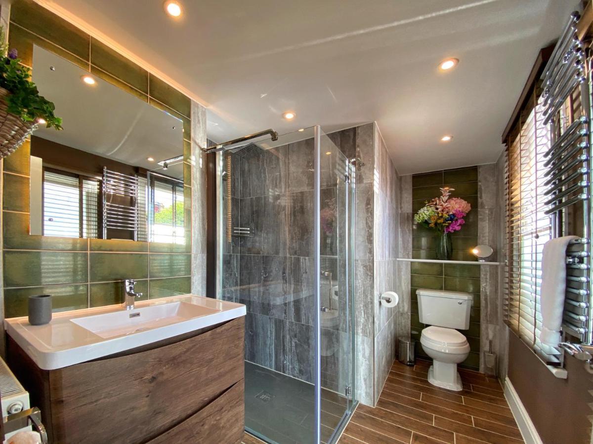 Hambrook House Canterbury - New Luxury Guest House With Espa Spa Complex Екстериор снимка